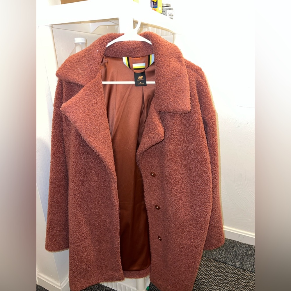 New Balabance oversized Sherpa coat